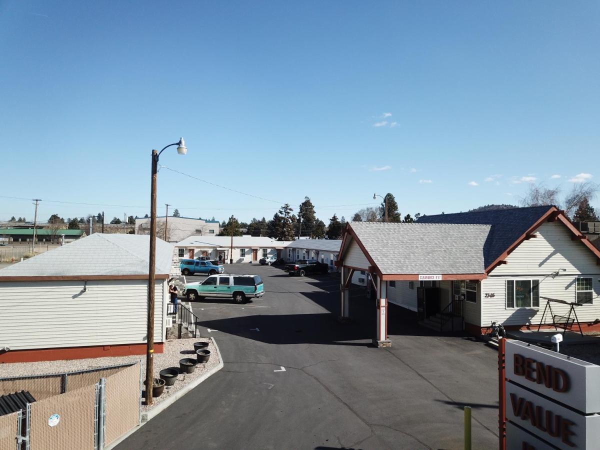 Bend Value Inn Exterior photo
